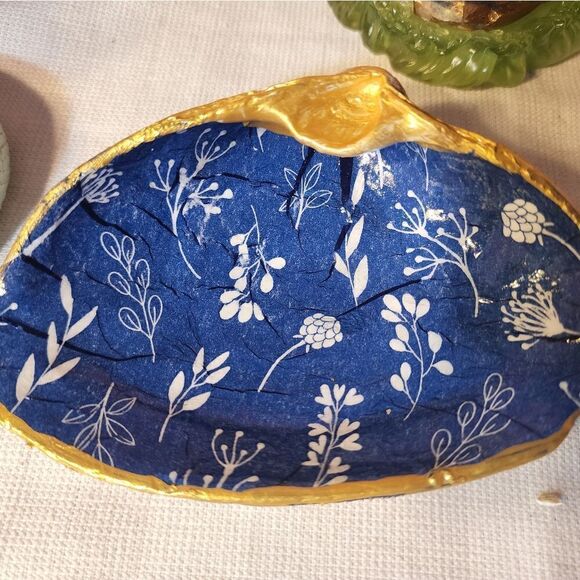 DECOUPAGE PATTERN CLAM SHELL  - Picture 5 of 10
